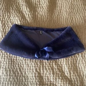 Navy Faux Fur Stole